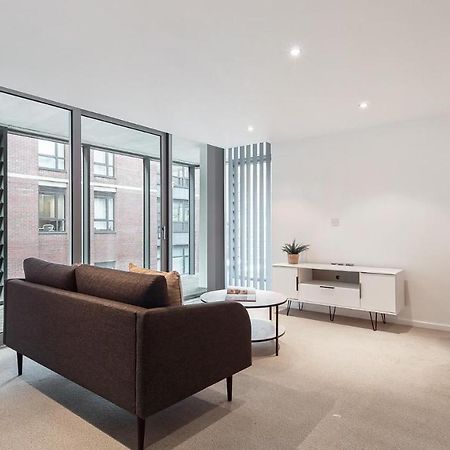 Stylish 2Br Apartment In Heart Of Sheffield Exterior foto